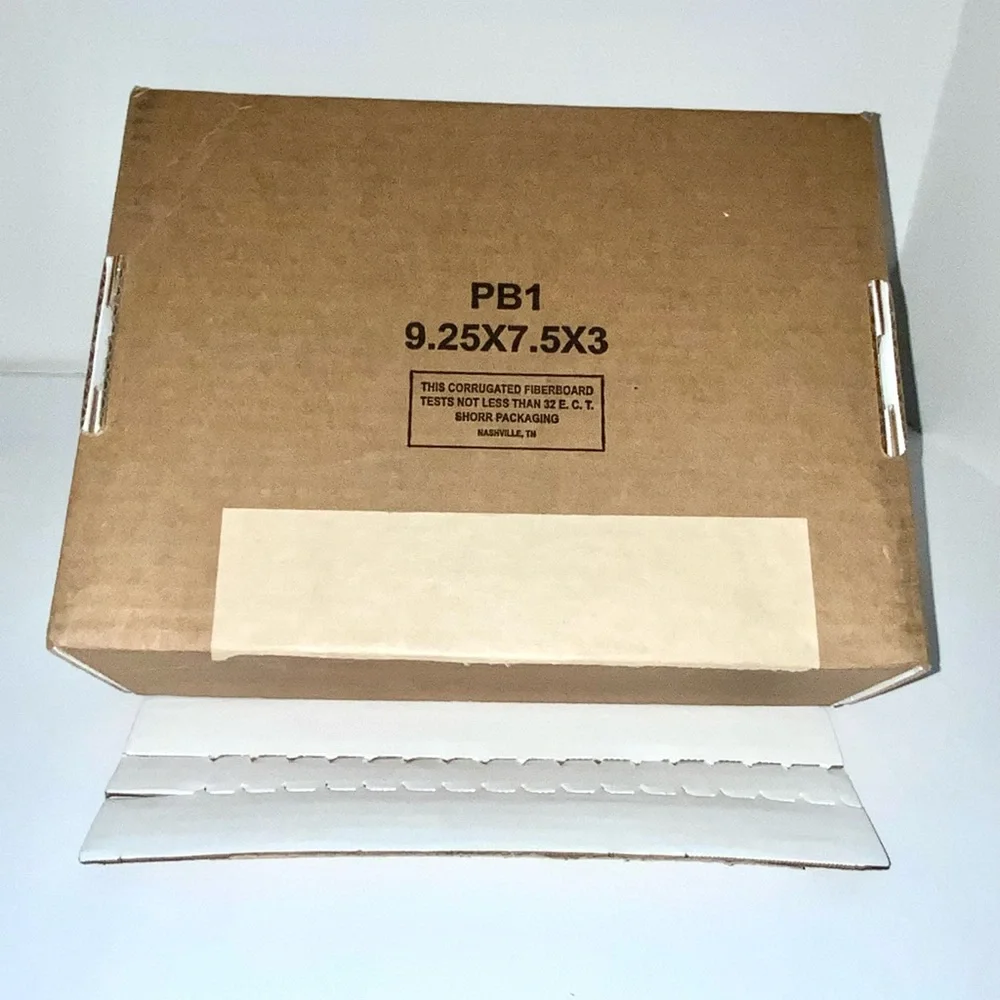 ❌❌SOLD OUT OTHER PLATFORM ❌❌Saks fifth avenue empty shipping box - Picture 4 of 4